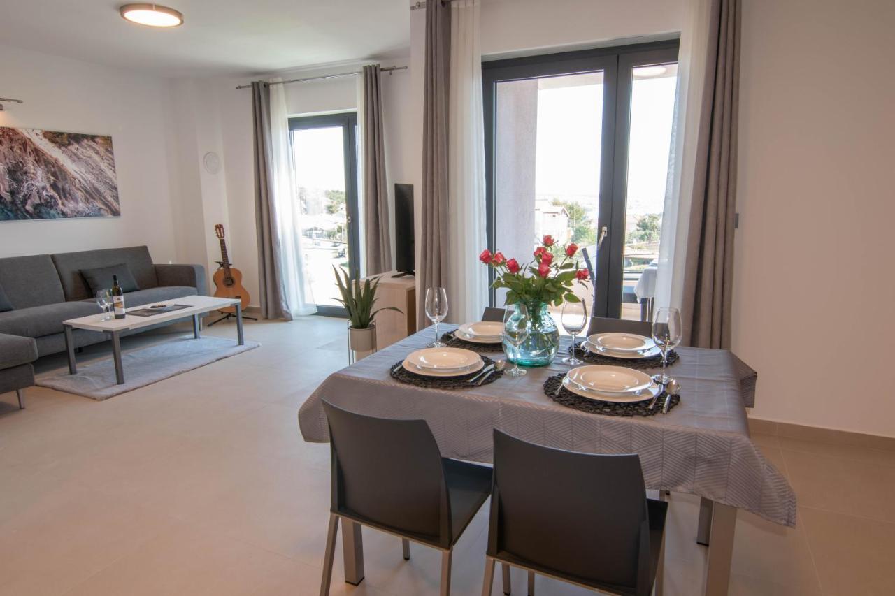 פרמנטורה Luxury Apartment Faro With Sea View And Swimming Pool מראה חיצוני תמונה